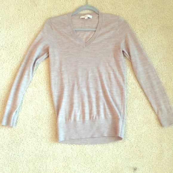 Soft tan sweater from Ann Taylor Loft. Small. - Picture 1 of 4